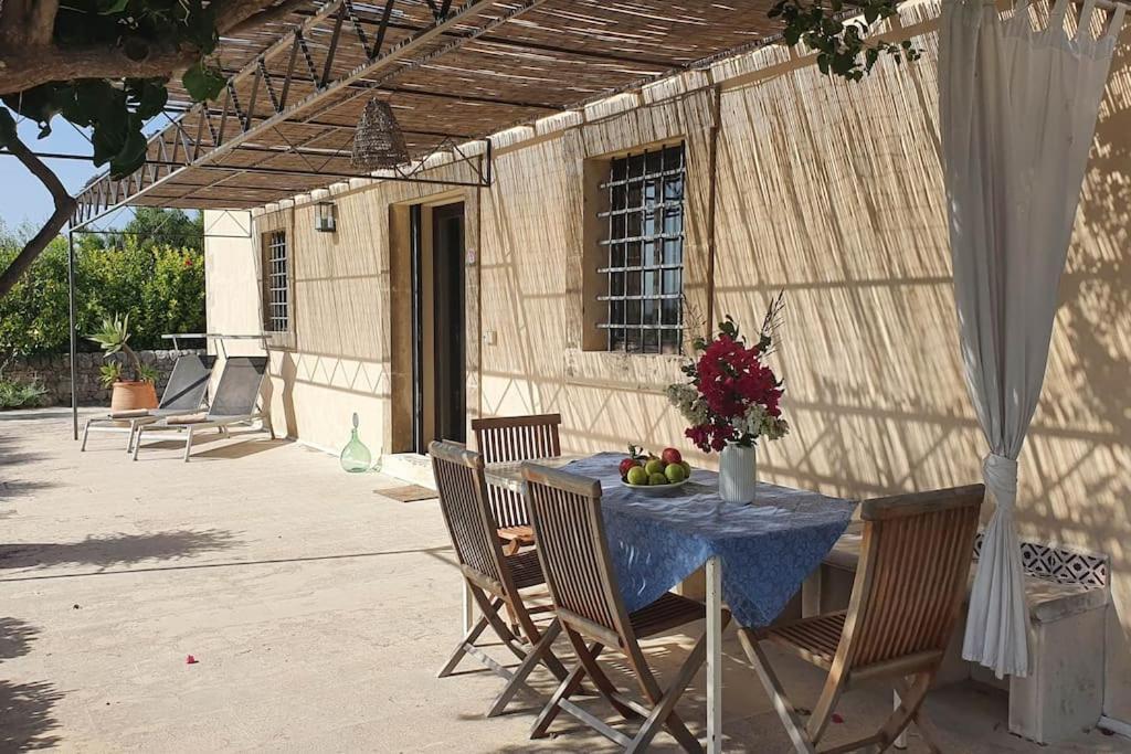 Villa Calma Noto Exterior foto